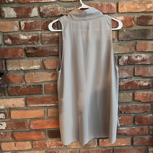 Faux collared chiffon shirt L - Picture 3 of 3